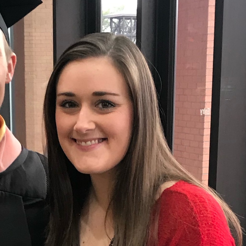 Meet your Posher, Christina